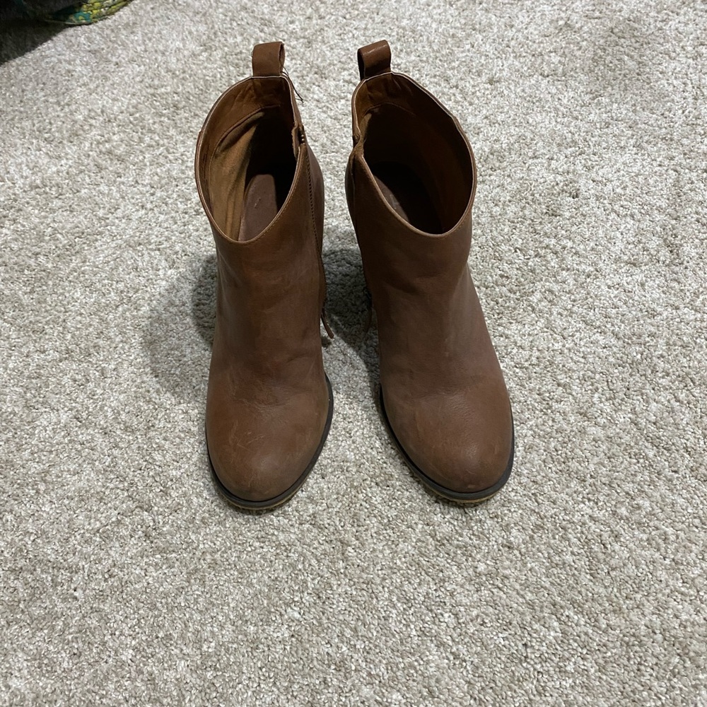 ankle boots - Picture 2 of 3